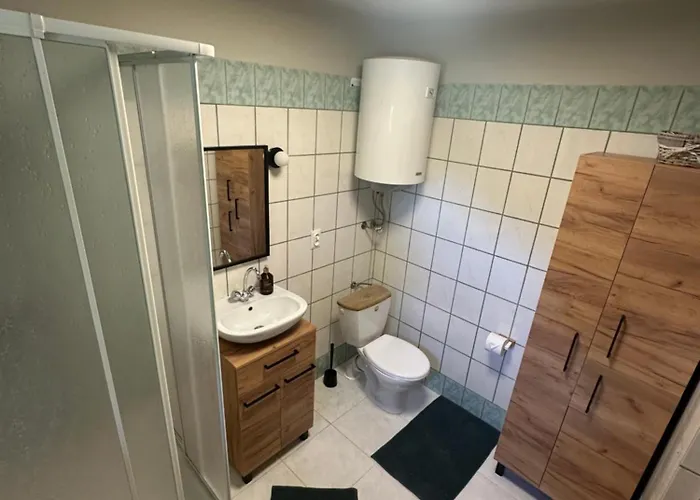 Vakantiehuis Obok Soplicowa - *